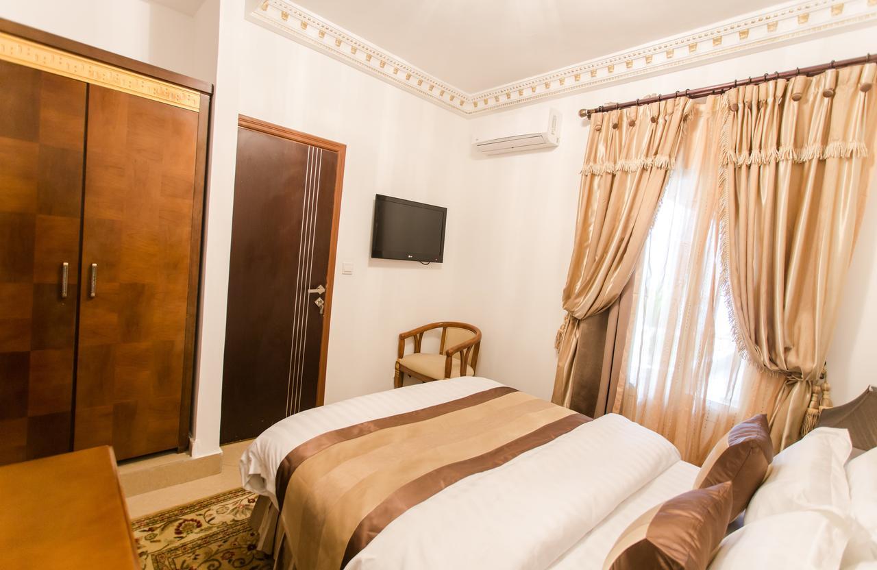Residence Hoteliere Le Jomonia Libreville Exterior foto